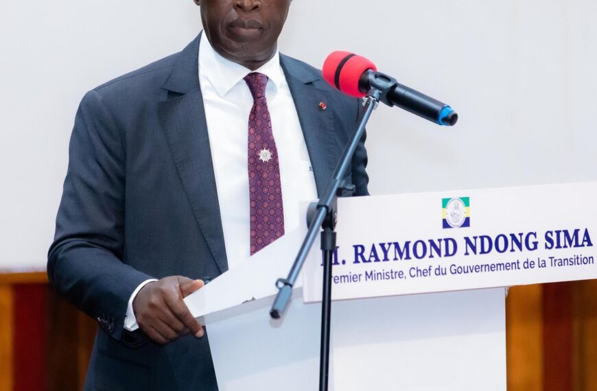 Le Premier Ministre Gabonais Déclare la Guerre aux Comportements Déviants dans l’Administration