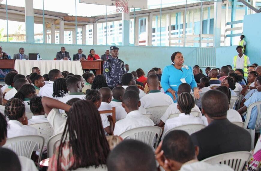 Rencontre avec les Coopératives Scolaires des Établissements Publics du Grand Libreville