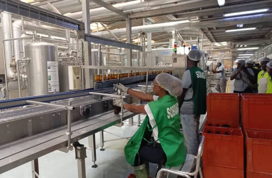RÉOUVERTURE DE L’USINE SOBRAGA À MOUILA